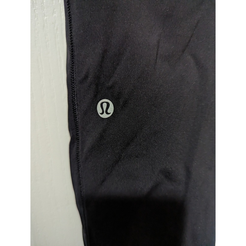 Lululemon Speed Up Tight Full-On Luxtreme 28" in Black Size 6 $108 - Picture 11 of 16